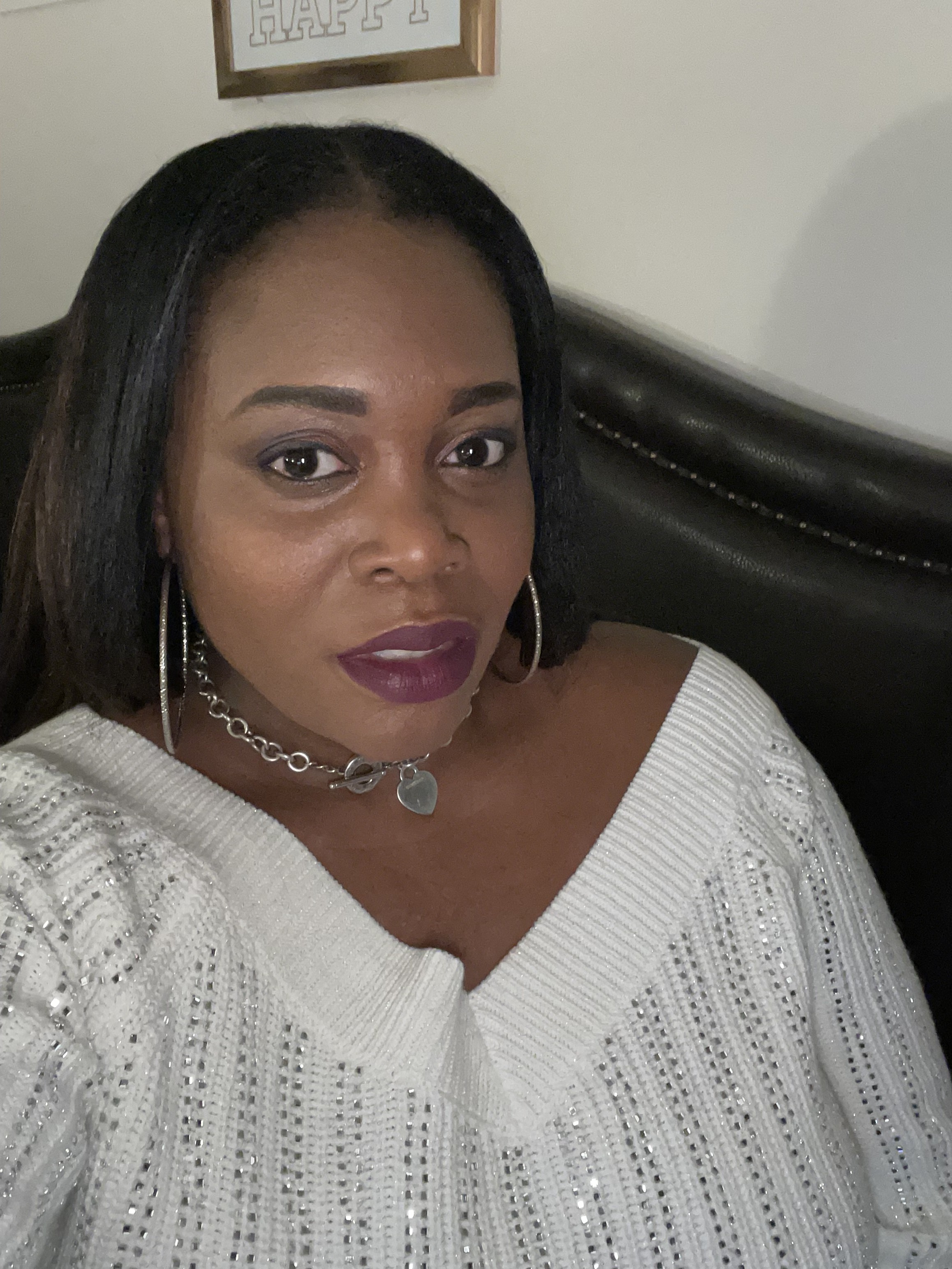 Customer wearing Enticing